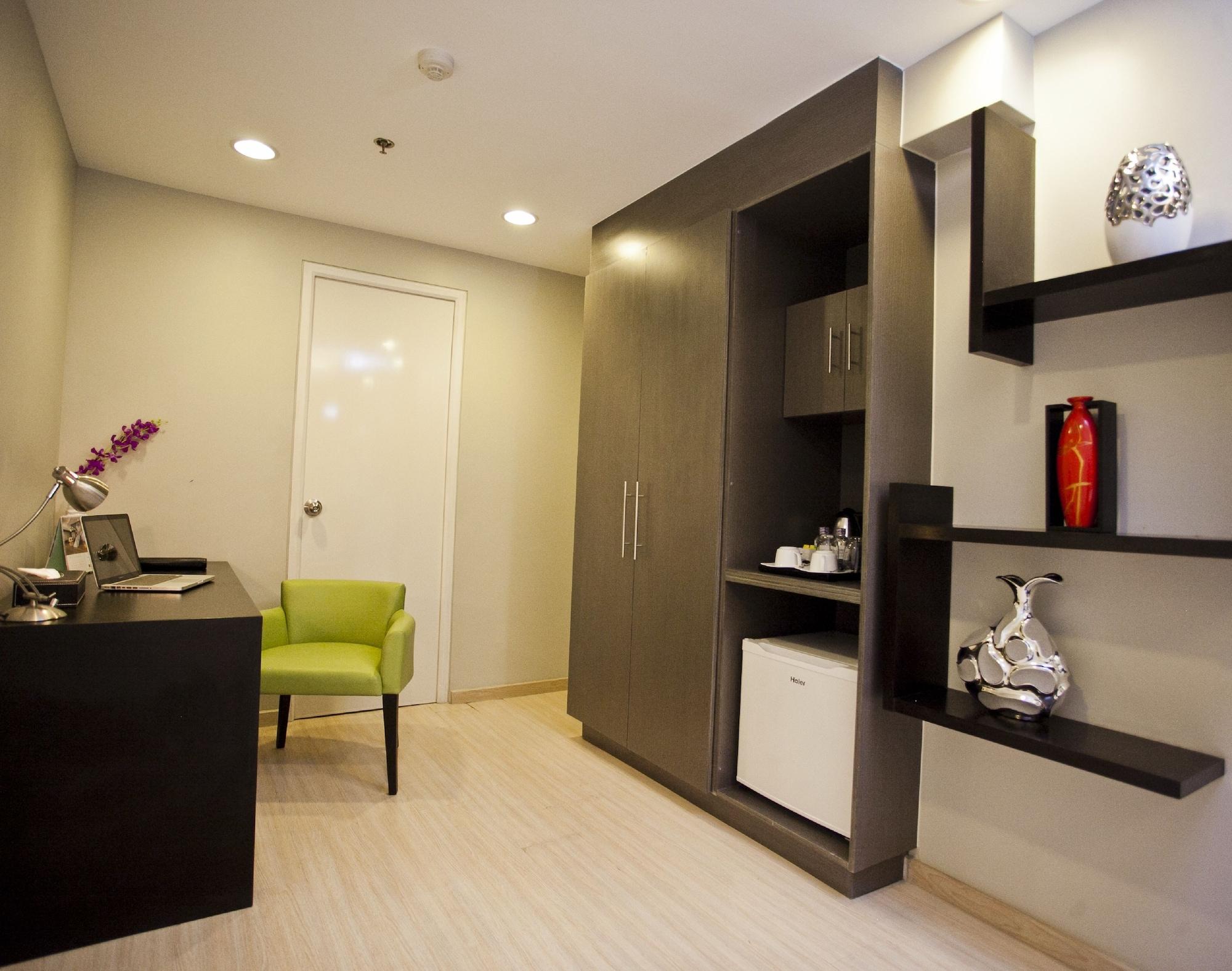 The Exchange Regency Residence Hotel Managed By Hii Pasig City Exterior foto